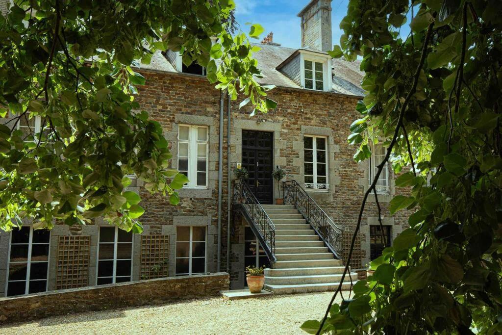 Villa Beautiful, Historic Manoir In Semi-Rural Setting Viré Exterior foto